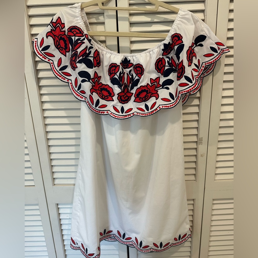 Off the shoulder, knit flower appliqué dress